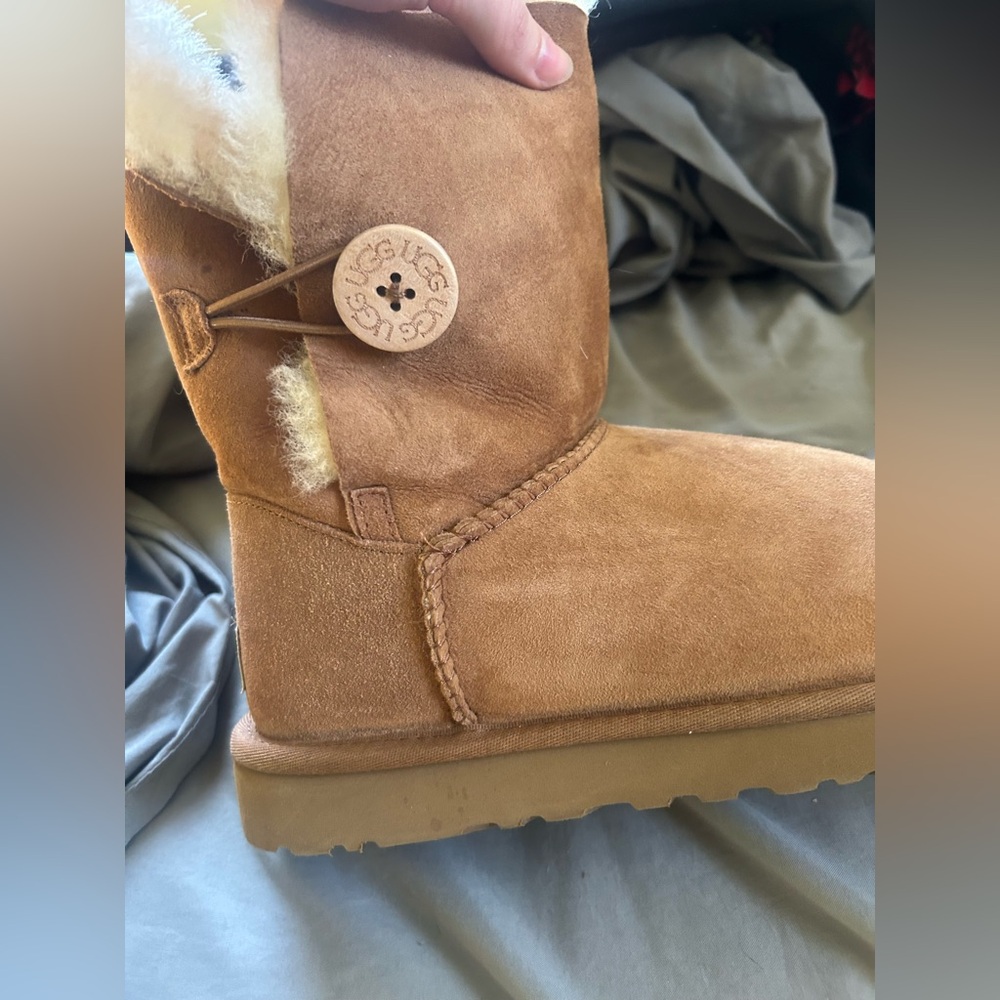 Ugg Bailey Button Ii - image 1